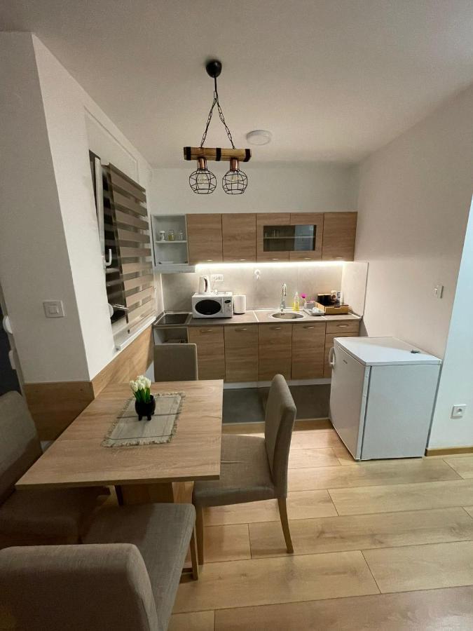 Apartman Mik Novi Sad Exterior foto